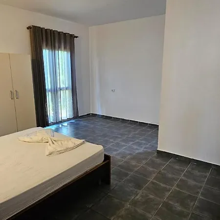 Rental Apartments Orikum Apartamento *